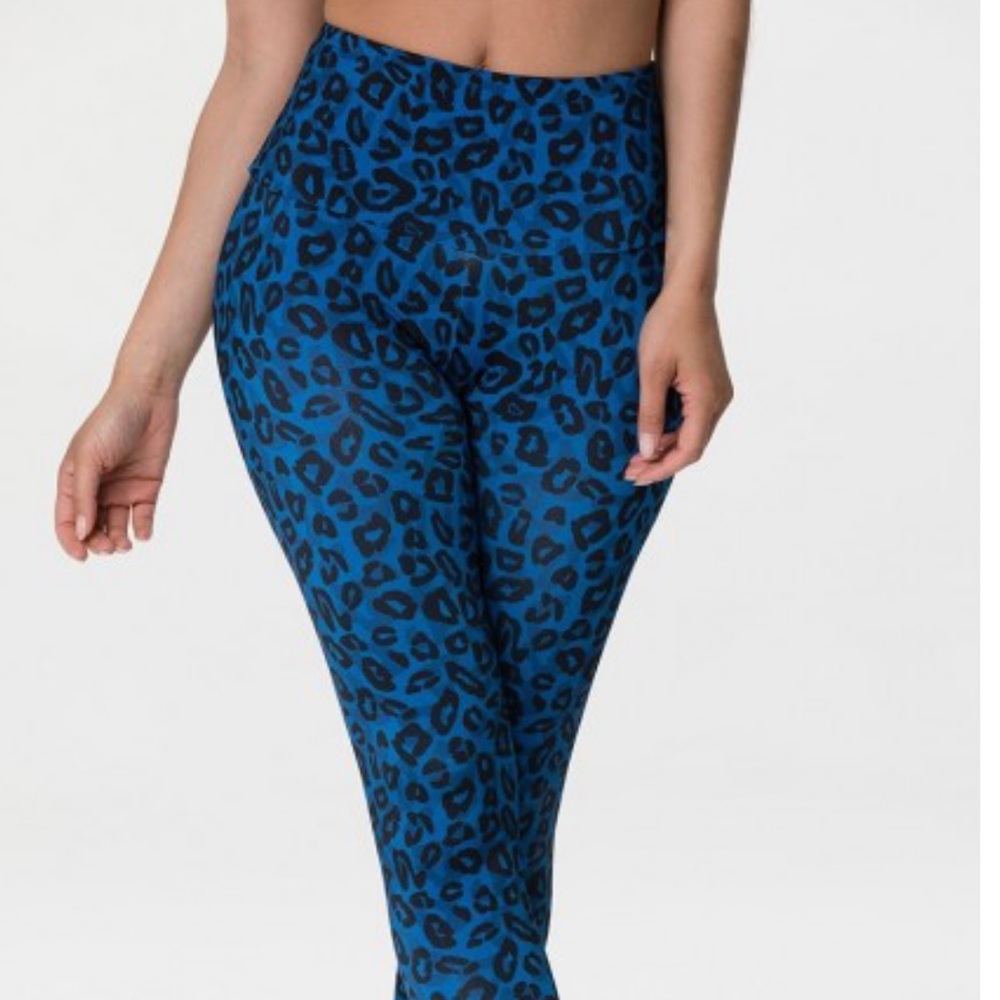 Onzie High Rise Legging - Bolt